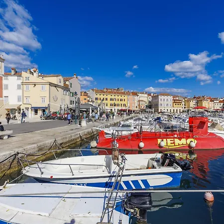 Ambient By Interhome