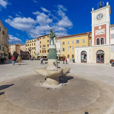 Ambient By Interhome