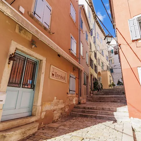 דירה Ambient By Interhome רוביני